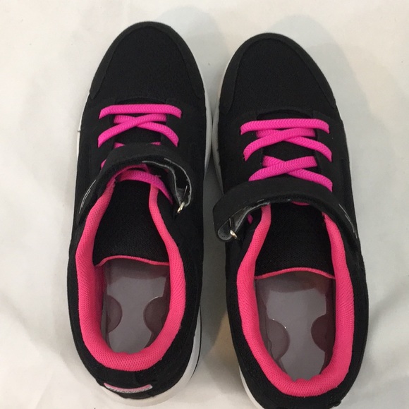 Black athletic running shoe Velcro strap size 7 - Picture 4 of 7